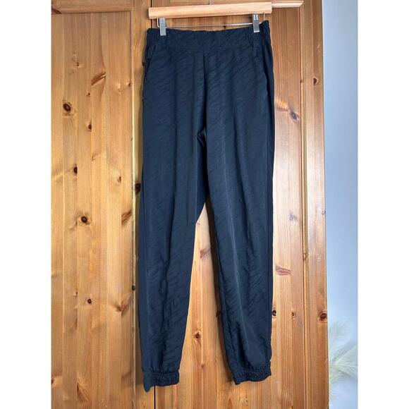 Athleta Brooklyn Textured Jogger Pants Women’s 6 Black Athleisure Casual Neutral - Picture 3 of 10